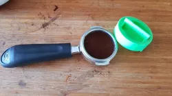 Adjustable espresso coffee ground leveling tool for 58mm portafilter