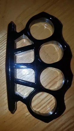 Brass knuckles that wont let you down!! - the boss knuckles!!