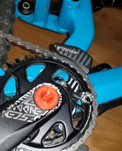 Canyon Torque AL 6.0 Crank storage compartment