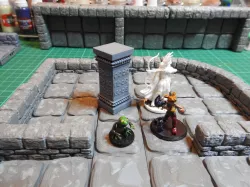 D&D scenery: Aztec Pillar with Snake Runes for Tomb of Annihilation