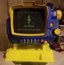 Fallout 4 Pip-Boy 3000 Display Stand