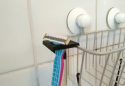 Immeln attachment for razor