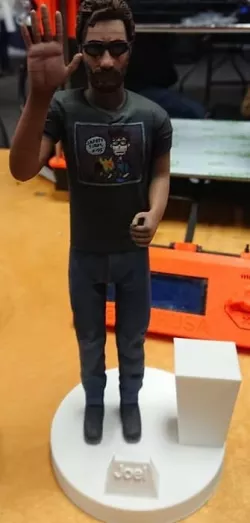 Joel Telling(3d printing nerd)