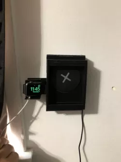 RÄLLEN wireless wall charger for XR with space for case