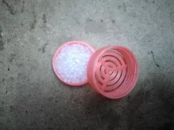 Silica gel can