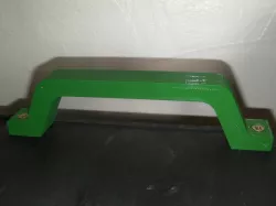 Universal handle