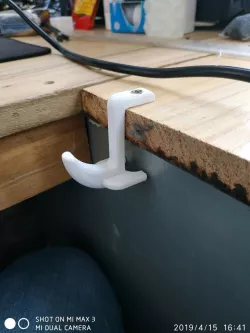 Desktop hook