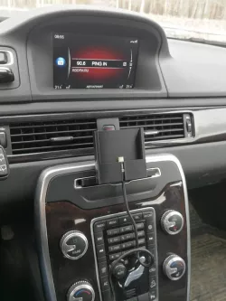 Huawei P10 Plus holder for Volvo XC70