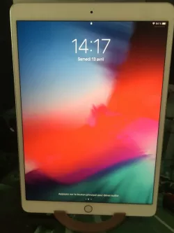 iPad Air 2019 or iPad Pro 10.5 stand