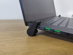 KUNA laptop stand smaller with 15mm clearance