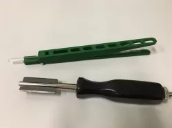 NMR tube cutter