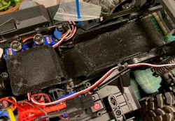 Traxxas TRX-4 (2S 5000mAH) LCG Battery Tray with Chassis Crossmember and Rear Fill-in