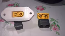 Amass XT60 enclosure mount