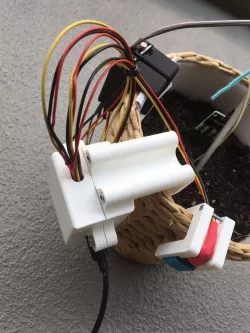 Simple Plant Monitoring System