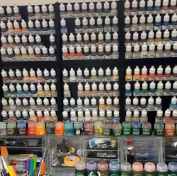 Slim Paint Hanger
