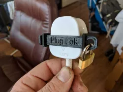 UK Plug Lock