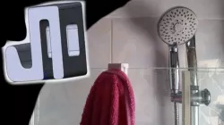 Bath Hanger on door