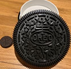 Oreo Cookie Shelf Remake by Roobs Kaboobs, Download free STL model