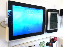 iPad 2 Wall Mount