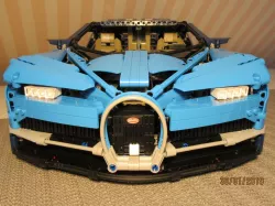 LEGO BUGATTI CHIRON servo_motorized