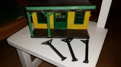 Playmobil 1976 western house center and corner pillars