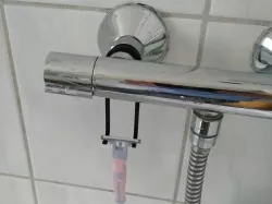 Shaver Holder for Shower (simple)