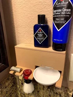 Shaving Stand