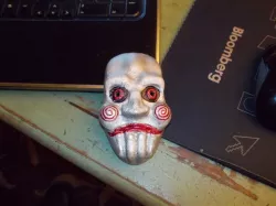 Jigsaw mask