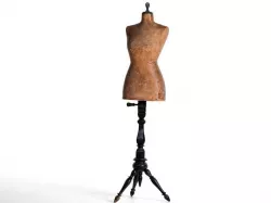 Vintage Mannequin 3D model