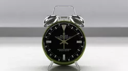 Wind-up clock