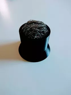 Brillo pad holder