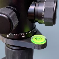 Tripod Bubble Level