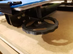 Wide Tarantula leveling knob