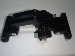 Articulated hinge for RV or caravan roof vent