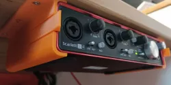 Focusrite Scarlett 2i4 & 2i2 2nd Gen bracket
