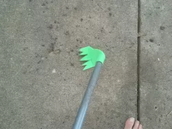 Gutter Rake for Broom Handle