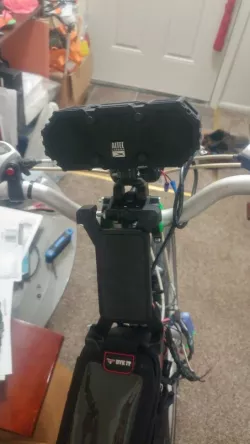 universal handelbar accessory mount