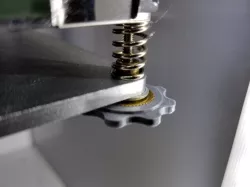 Easy-grip Bed Leveling Knob for Ultimaker 2
