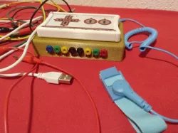 Makey Makey connections base