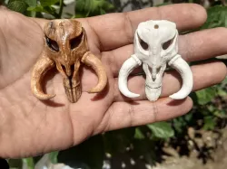 Mini mandalorian skull