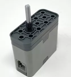 VexIQ Motor to LEGO Technic Axle Converter 01