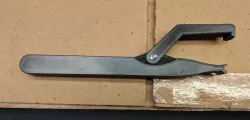 Bike tire bead jack