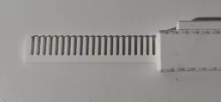 Comb for switch blade