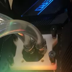 Koolance 380 water block AM4 adapter