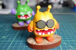 Retainer for King Nikochan
