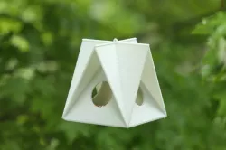 A-FRAME Bird feeder