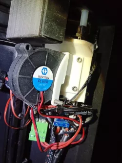 Improved motherboard cooling for the Eryone Thinker printer