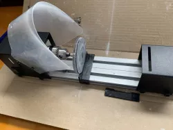 Simple guide rail for lathe