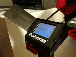 Alfawise U30 screen box with blinder.