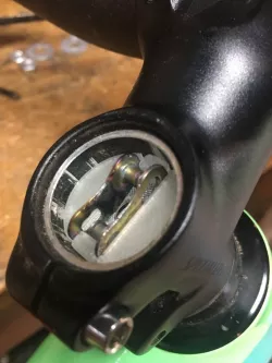 Bike Quick Link Holder -- master link fork steerer storage